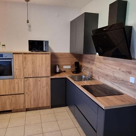 Apartamento Oaza Klara Karlovac Exterior foto